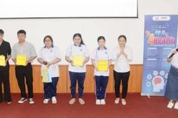 Trường Đại học Tiền Giang: Trang bị kiến thức chăm sóc sức khỏe cho sinh viên