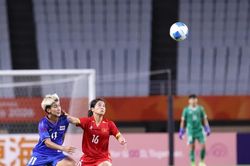ĐT nữ Việt Nam hòa Thái Lan 0-0, giành 1 điểm và vào tứ kết