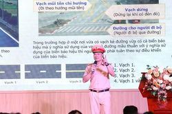 Tuyên truyền pháp luật, hướng dẫn kỹ năng lái xe an toàn cho 400 học sinh