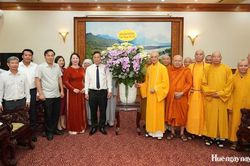 Lãnh đạo thành phố Huế tiếp Ban Trị sự Giáo hội Phật giáo Việt Nam nhiệm kỳ mới
