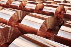 Giá đồng tăng hơn 2%, nguồn cung tinh quặng tiếp tục thắt chặt