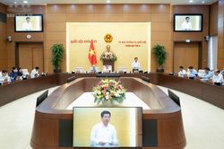 Sửa Luật Điện lực: Giá điện phải bảo đảm khả năng thu hồi vốn đầu tư