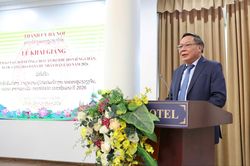 Hà Nội – Viêng Chăn tăng cường đào tạo, bồi dưỡng cán bộ