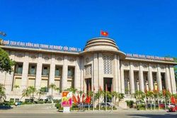 NHNN hút ròng hơn 62.500 tỷ đồng, thanh khoản ngân hàng cải thiện
