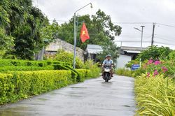 Giữ vững và nâng chất nông thôn mới