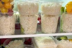 Nhà nào hay thừa cơm nguội chú ý, đừng cứ ăn xong là cho cả nồi vào tủ lạnh: Cất theo cách này vừa lâu hỏng, hâm lại vẫn mềm ngon