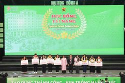 45 tỉ đồng học bổng dành cho tân sinh viên Đại học Đông Á năm 2026
