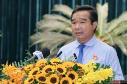 Đưa nghị quyết vào thực tiễn, tạo đà tăng trưởng bứt phá