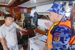 Những 'điểm gác' giữa trùng khơi