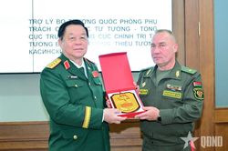 Việt Nam-Belarus tăng cường trao đổi kinh nghiệm giáo dục chính trị, tư tưởng trong Quân đội