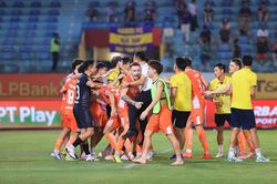 Gió ngược ở Cúp Quốc gia