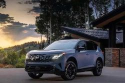 [GALLERY] Tận thấy Nissan X-Trail Hybrid từ 35.490 USD 'đối thủ' Toyota RAV4