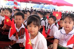 TP Huế thí điểm dạy và học tiếng Lào tại các trường phổ thông biên giới