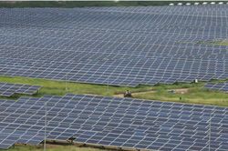 Tăng tốc phát triển năng lượng tái tạo để đạt mục tiêu năm 2030
