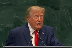 Ông Trump tuyên bố đang đối mặt với 'quyết định lớn' về Iran