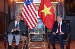 Tổng Bí thư, Chủ tịch nước Tô Lâm gặp Ban Lãnh đạo Đảng Cộng sản Hoa Kỳ