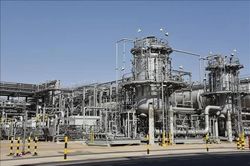 Saudi Arabia khởi động lại đường ống dẫn dầu Đông - Tây
