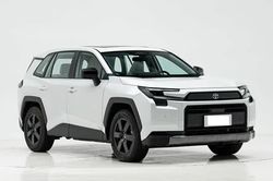 SUV bán chạy nhất của Toyota có thêm phiên bản mới, giá gần 700 triệu đồng