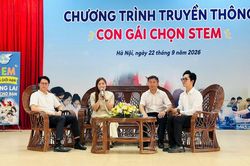 Khơi dậy niềm tin để nữ sinh tự tin chọn STEM