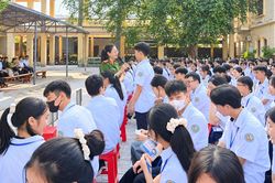 Hội Phụ nữ góp thêm 'lá chắn' ngăn thuốc lá điện tử từ học đường