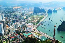 Quảng Ninh hướng tới mục tiêu 23 triệu lượt khách du lịch