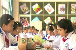 Thư viện Pleiku tổ chức chương trình ngoại khóa “Tết Trung thu cùng trang sách”
