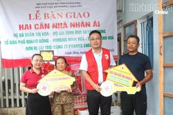 Bàn giao 2 căn nhà Nhân ái cho hộ khó khăn tại phường Ninh Hòa