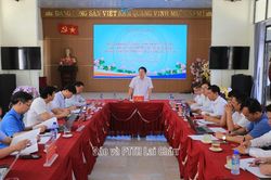 Đồng chí Phó Bí thư Tỉnh ủy Sùng A Hồ làm việc với Ban Thường vụ Đảng ủy xã Mù Cả