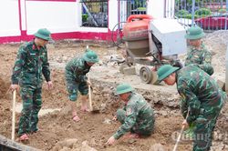 Quy tập được 6 hài cốt liệt sĩ tại khu phố Thành Cổ, phường Quảng Trị