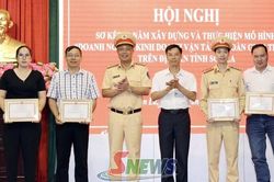 Sơ kết 2 năm thực hiện mô hình 'Doanh nghiệp kinh doanh vận tải an toàn giao thông'