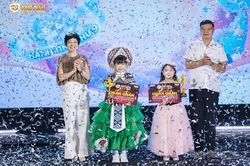 Cô bé kể chuyện quê hương bằng tiếng Anh