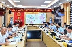 Chủ tịch UBND tỉnh Phan Huy Ngọc làm việc với Tập đoàn T&T về đề xuất nghiên cứu, đầu tư các dự án
