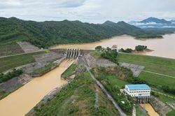 Chủ động vận hành, khai thác hiệu quả tiềm năng lòng hồ thủy điện