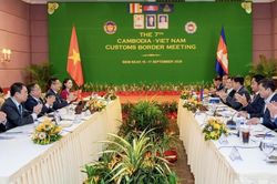 Hải quan Việt Nam - Campuchia đưa hợp tác chống buôn lậu vào chiều sâu