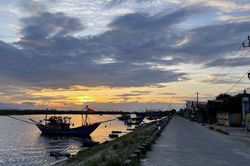 Nhớ một làng quê cát trắng