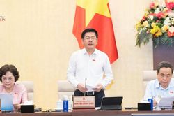 Thu hẹp diện thực hiện đánh giá tác động môi trường nhưng phải kiểm soát chặt nguồn phát thải lớn