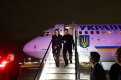 Ông Zelensky tới Mỹ, chuẩn bị gặp Tổng thống Trump