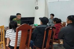 Tìm thấy 2 bé gái 14 tuổi chuẩn bị lên xe khách đi tìm 'việc nhẹ, lương cao' theo lời dụ dỗ trên mạng