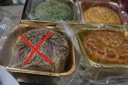 Bánh Trung thu giá rẻ đến đâu cũng không nên mua nếu có 3 dấu hiệu này