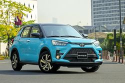 Có 500 triệu đồng muốn mua xe ô tô cũ đời cao: Đây là 4 mẫu đáng cân nhắc