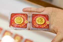 Giá vàng hôm nay 22/9: Quay đầu giảm