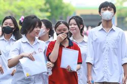 'Săn' IELTS lấy điểm cộng: Cuộc đua tốn kém, chênh lệch cơ hội tiếp cận