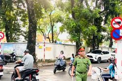 Phường Kim Liên: Gỡ 'điểm nghẽn' về giao thông trên phố Hoàng Tích Trí