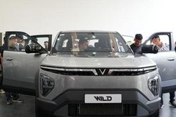 Bán tải điện dự phòng xăng của VinFast lần đầu xuất hiện trước công chúng