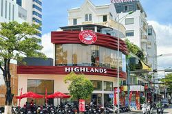 Jollibee bán quyền kiểm soát Highlands Coffee