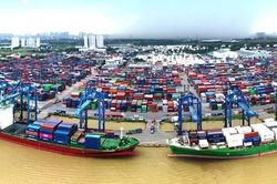 Chặng nước rút của con tàu kinh tế thành phố