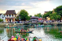 Du lịch và nỗi niềm trăn trở 'tạo ra nhiều giá trị hơn cho nền kinh tế'