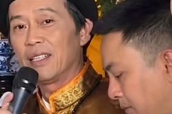Hoài Lâm gặp lại cha nuôi Hoài Linh