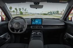 Cả nhà cùng về quê dịp Trung thu, VinFast VF MPV 7 đáp ứng ra sao?