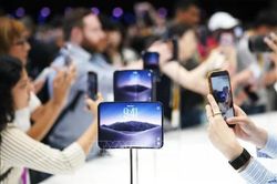 iPhone có thể tự khóa khi phát hiện bị giật khỏi tay